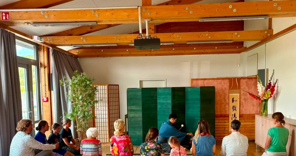 Chanoyu demonstration during a tea gathering in Herrsching am Ammersee, Germany.